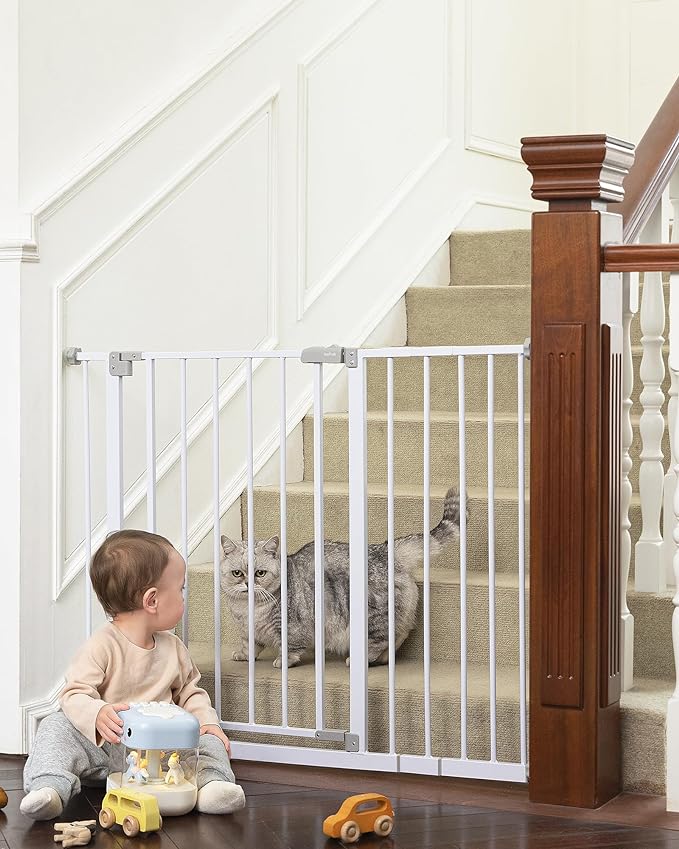 InnoTruth Wide Baby Gate for Stairs & Doorways