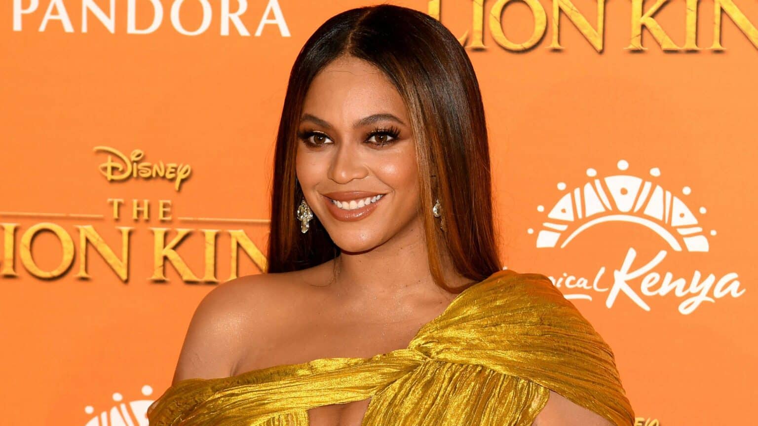 60 Surprising fun facts About Beyonce You Didn't Know - Meredith Plays