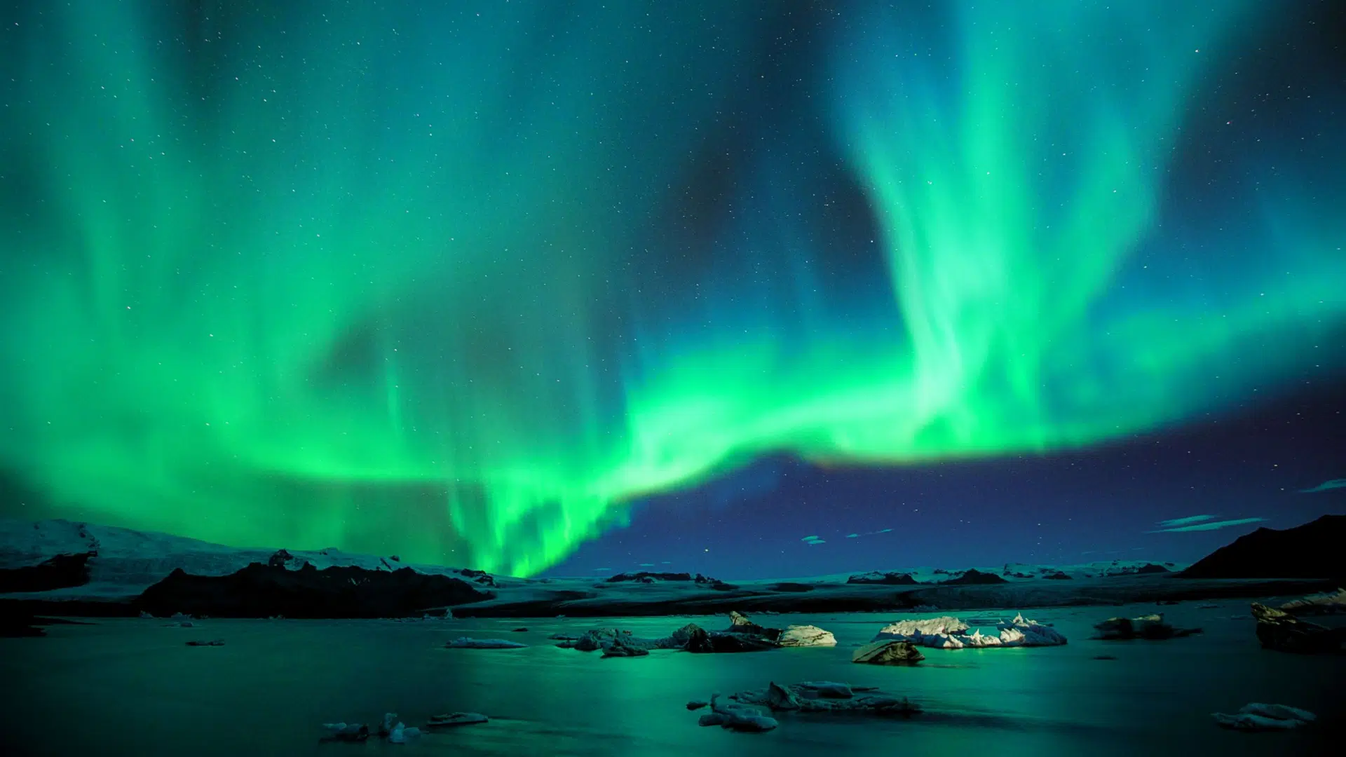 Everything_You_Need_to_Know_About_Northern_Lights