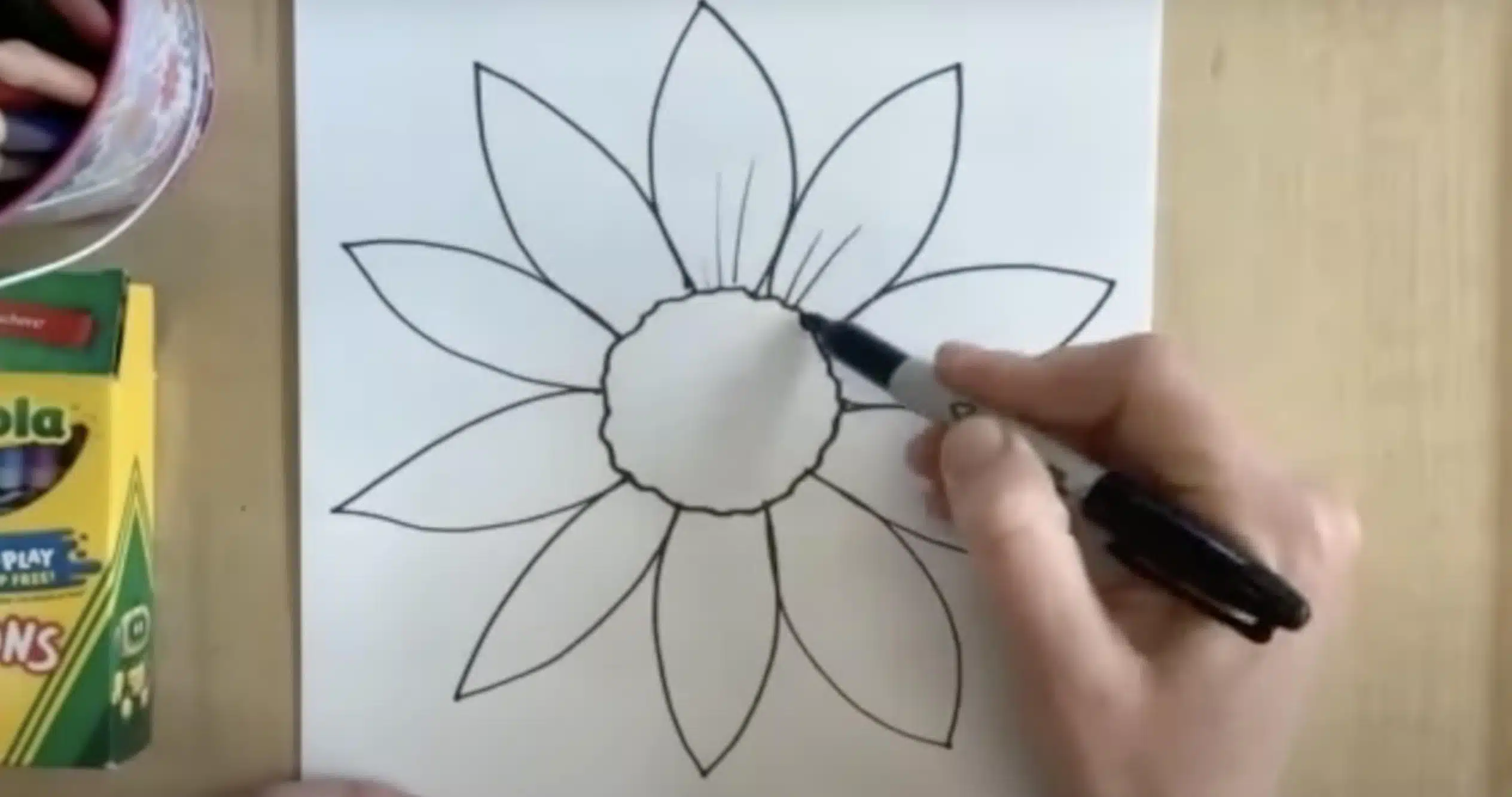 Optional_Detail_Petal_Texture_Lines