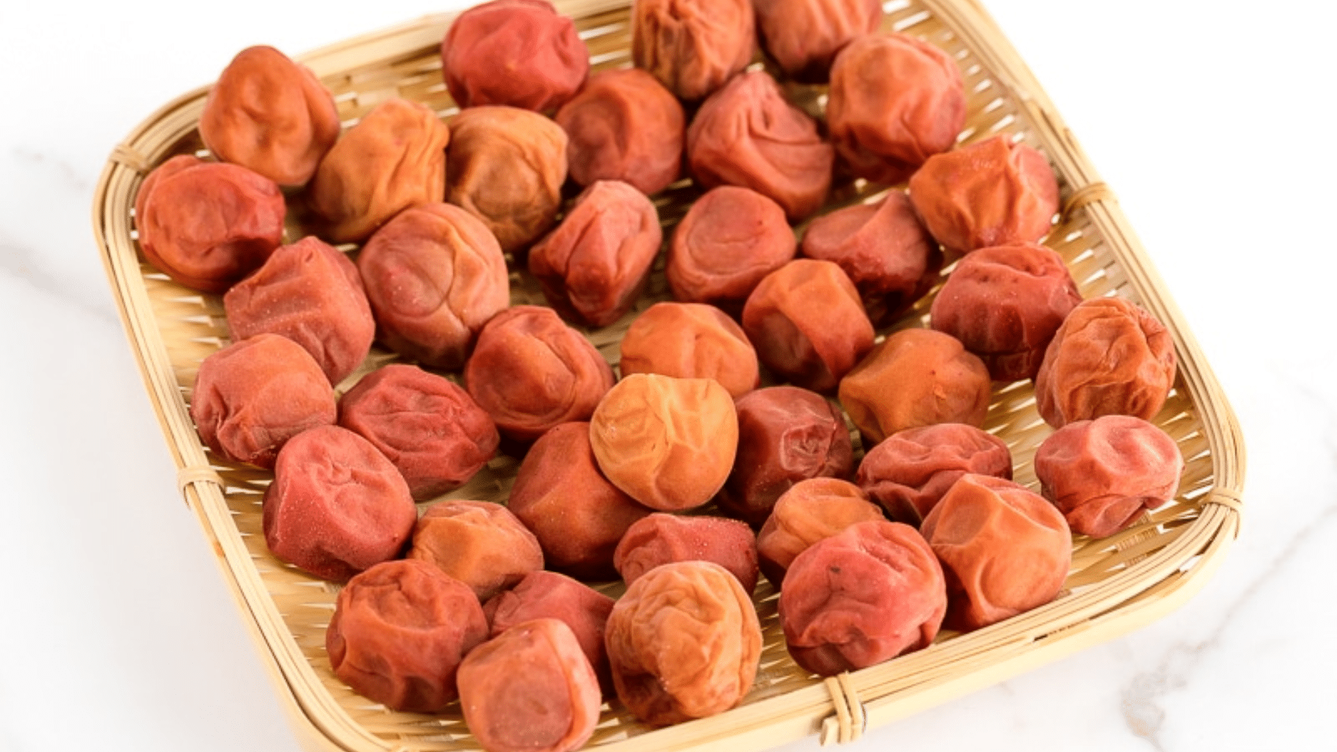 Umeboshi_Pickled_Ume