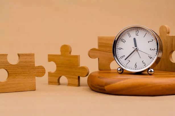 how many numbers are on a clock