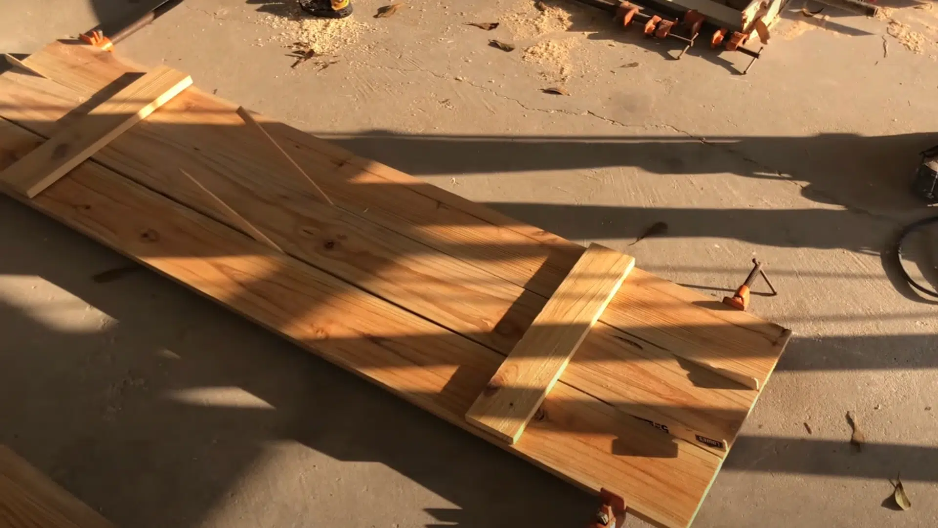 Assemble_the_Shutter_Panels