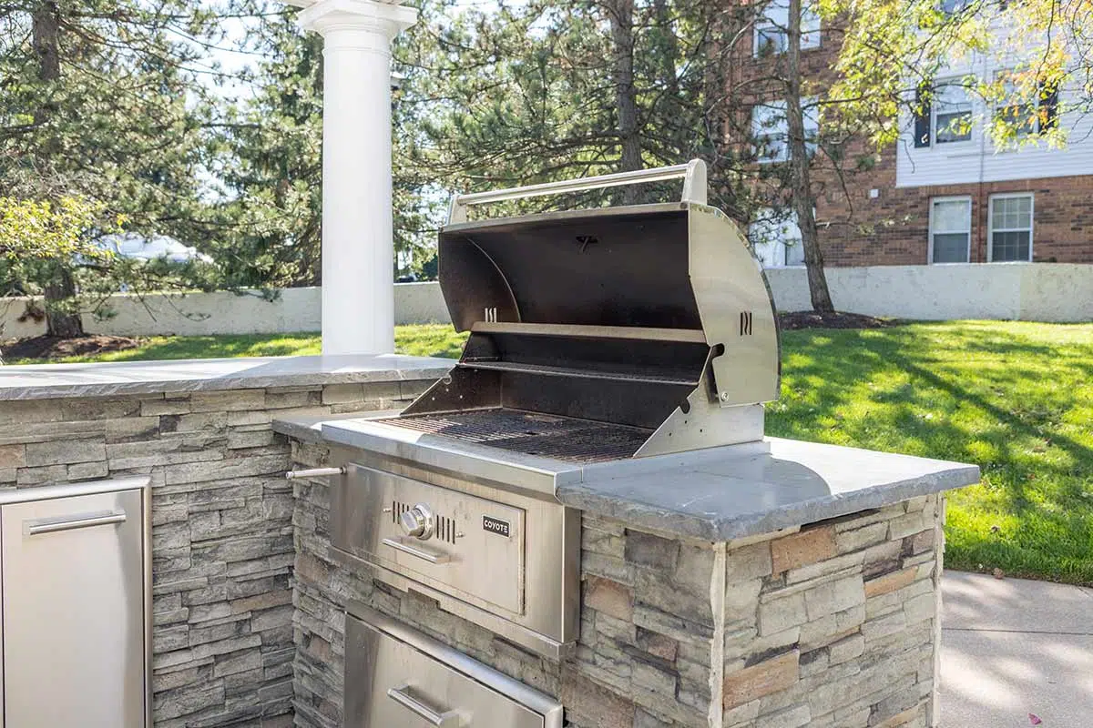 Looks Clean and Fits in Beautifully