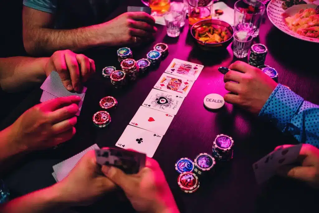 How to Organize a Casino-Themed Party for Friends at Home