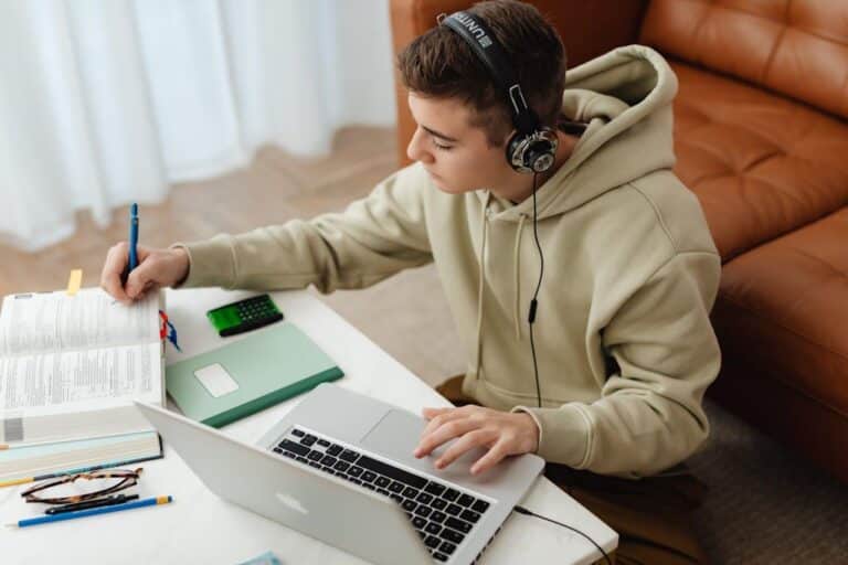 Encouraging Excitement About The Future In Your School-Leaver Teen