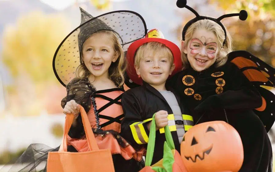 A Guide to Fall Fun and Safe Trick-or-Treating