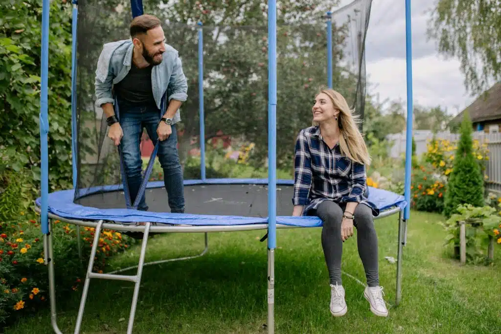 Signs that Your Trampoline Needs Replacing