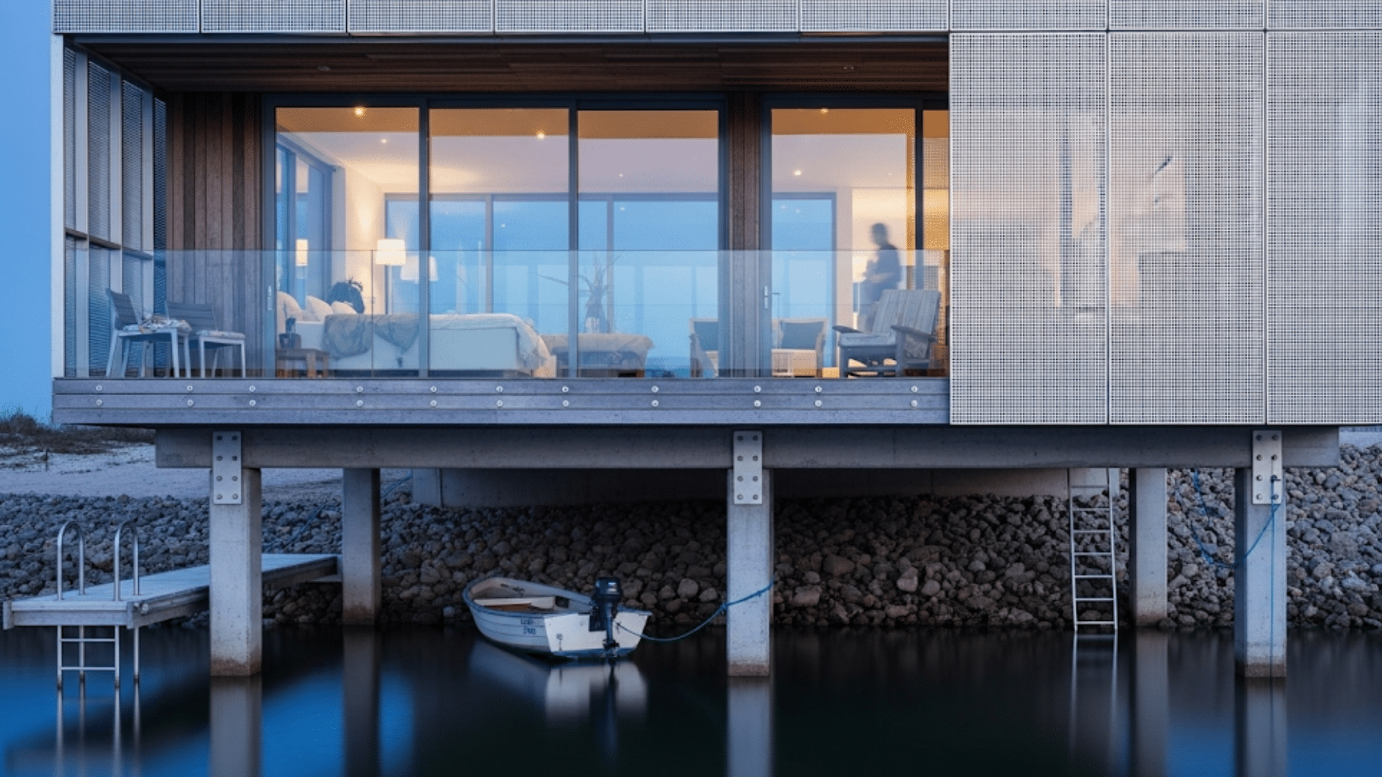 12 pier edge boathouse hybrid