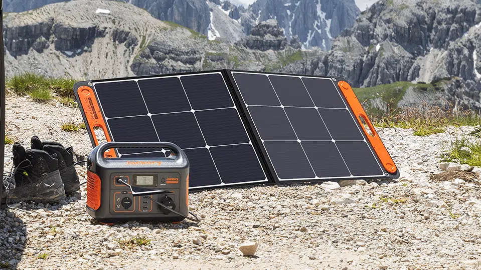 Empowering European Creators: Jackery's Power Stations Light Up the Alps and Tuscany