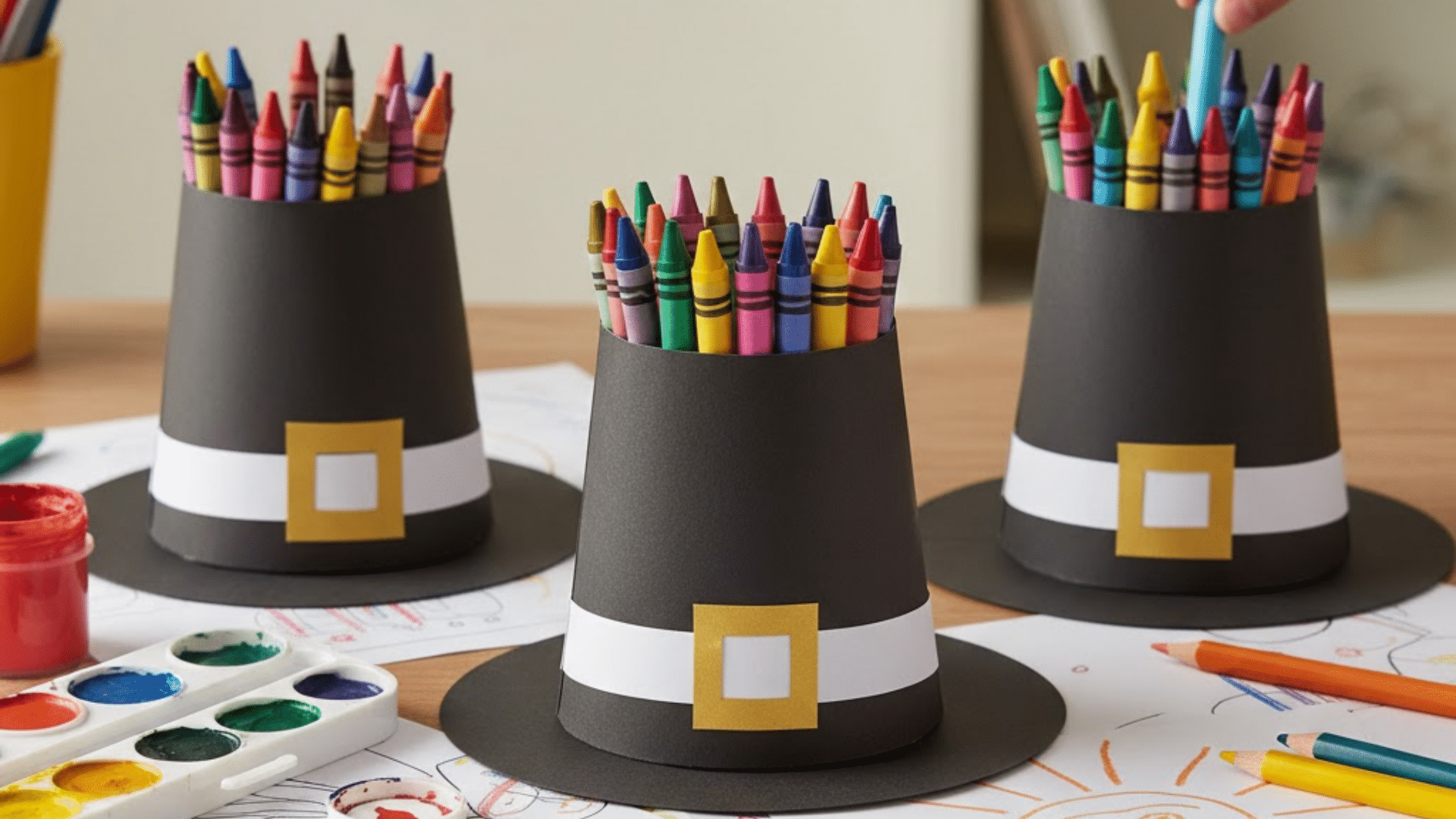 pilgrim hat crayon holders