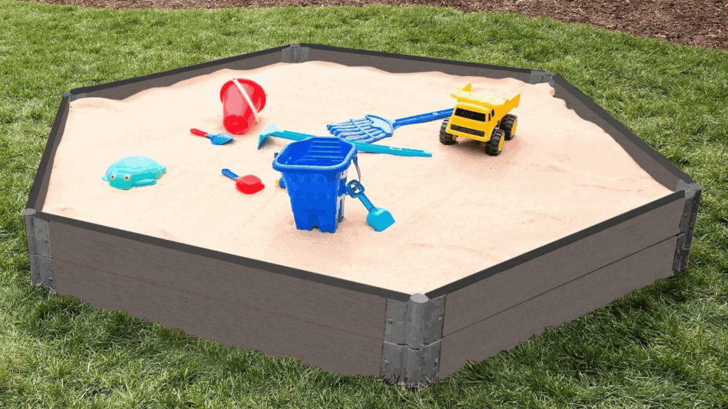 mud kitchen vs sandbox