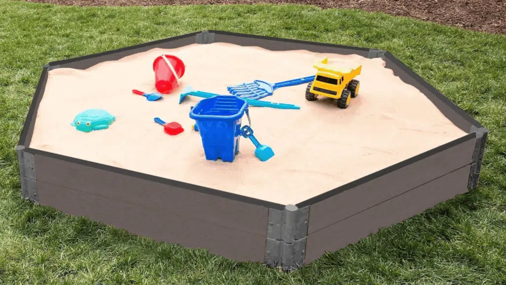 mud kitchen vs sandbox