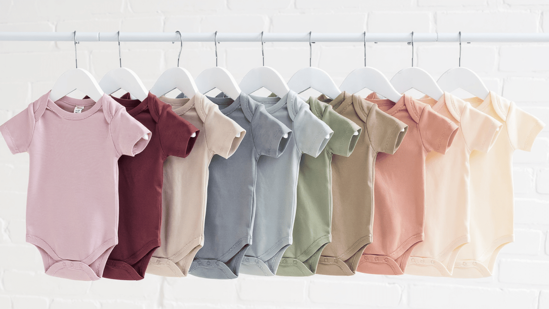 newborn essential clothing checklist