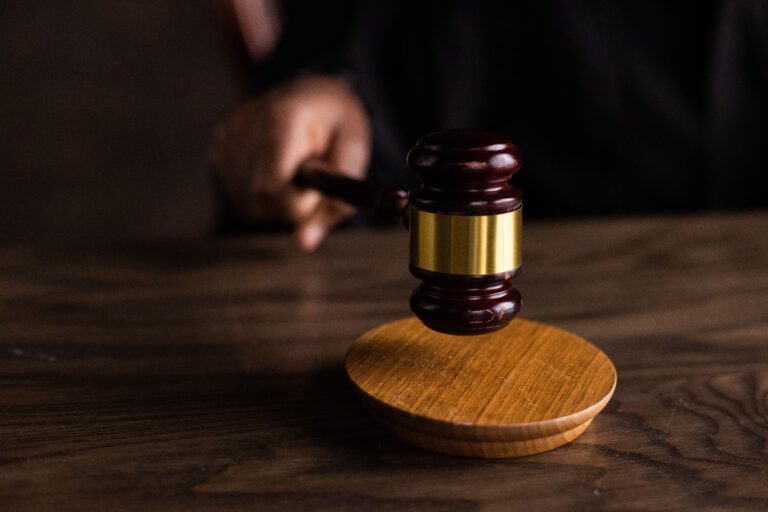 Legal Steps for Changing an Existing Family Court Order Safely