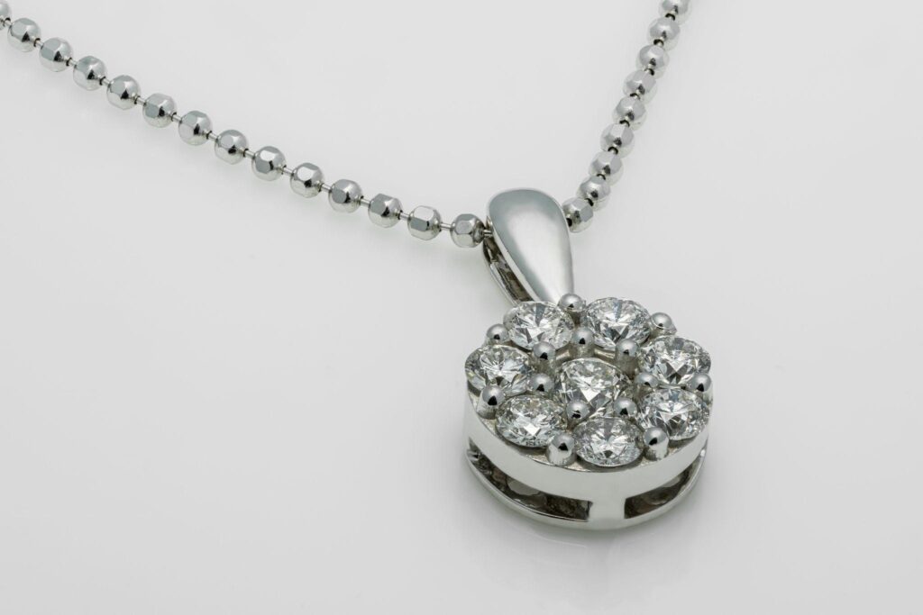 The Keepsake Test: How to Choose Milestone Jewelry Your Family Will Actually Treasure